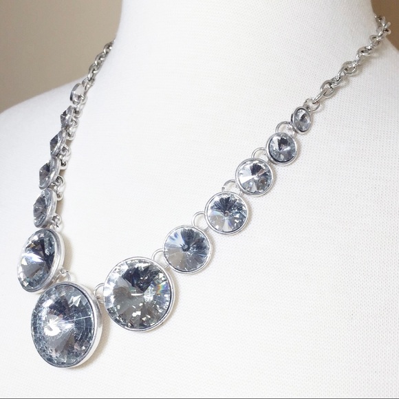 Clear Rhinestone Large Necklace Earrings Set - Picture 3 of 3